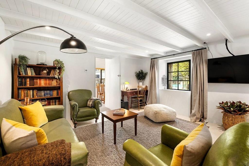 Wanaka Stone Cottage - Wanaka Holiday Home Extérieur photo